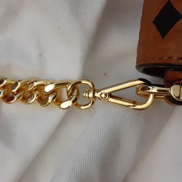 Brand new! MCM Crossbody - Picture 6 of 13